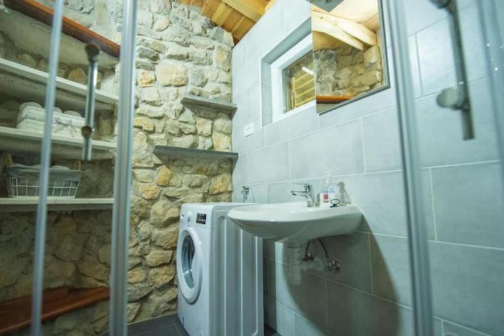 Holiday Home Raos - A Special Stonehouse, Brela Exterior foto